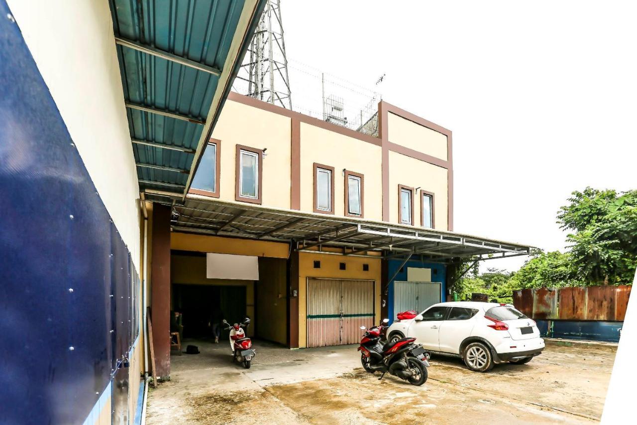 Oyo 90825 Hotel Lizha 2 사마린다 외부 사진