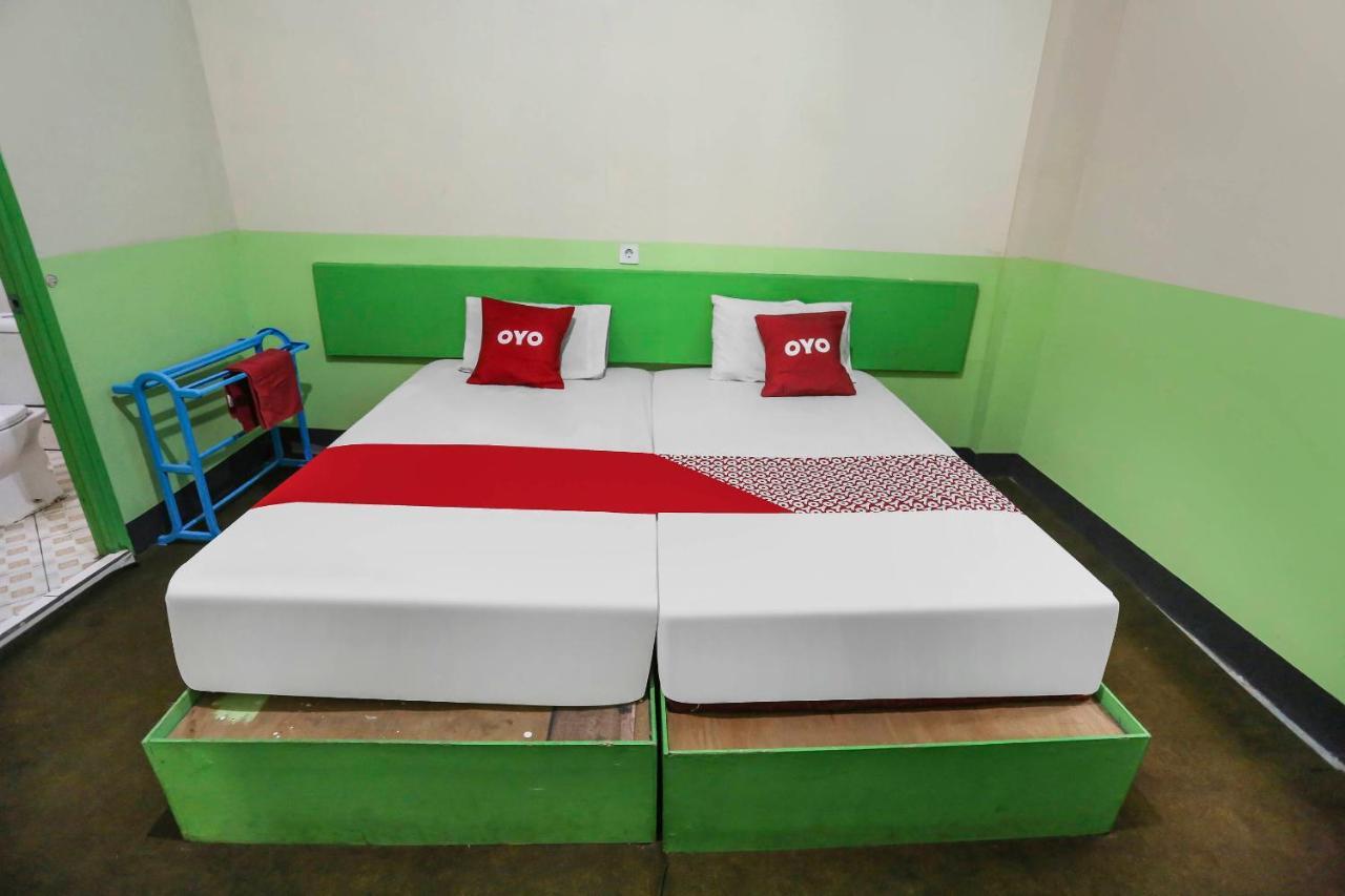 Oyo 90825 Hotel Lizha 2 사마린다 외부 사진
