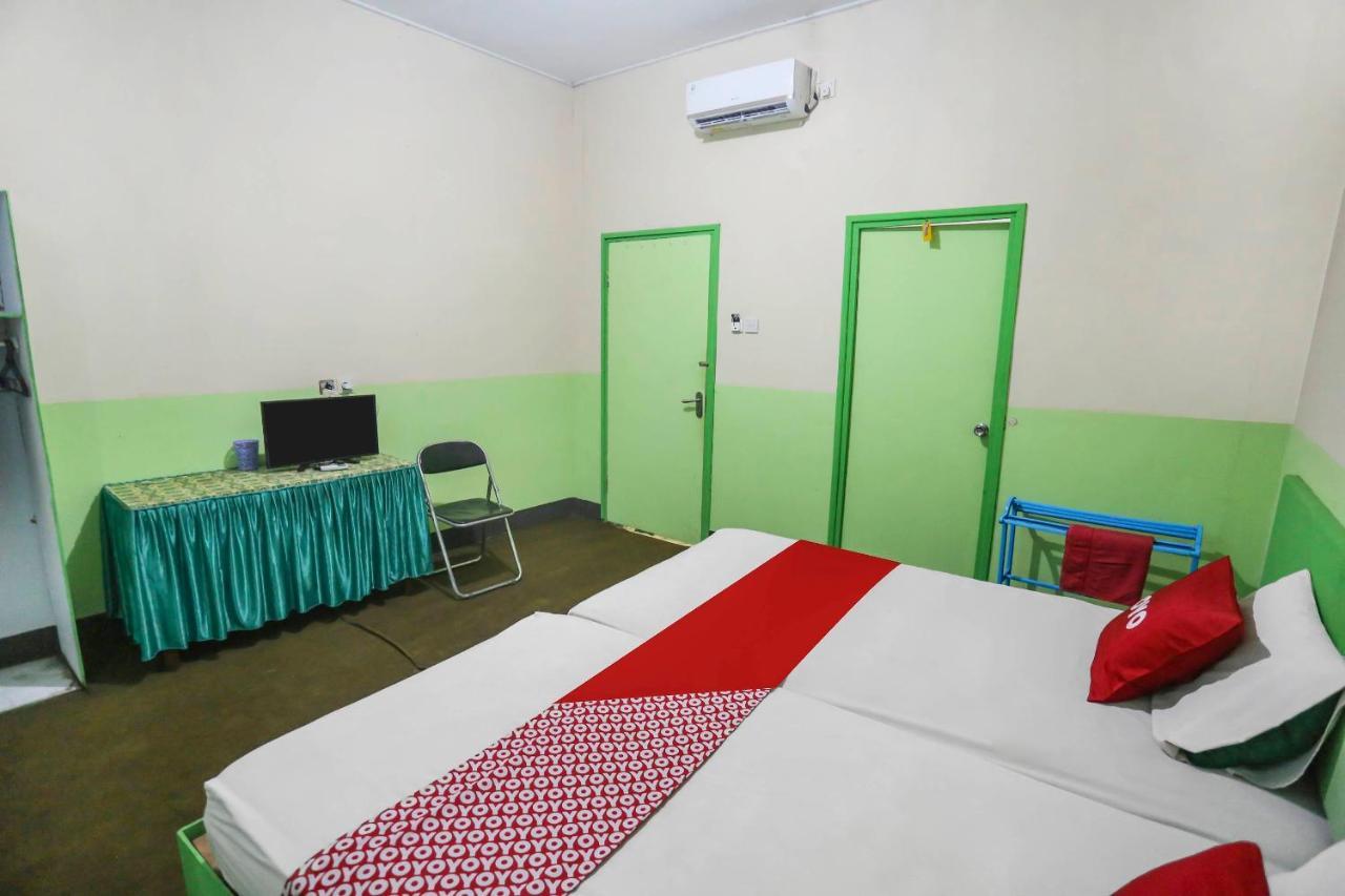 Oyo 90825 Hotel Lizha 2 사마린다 외부 사진