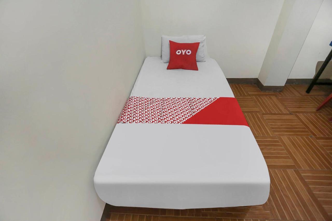 Oyo 90825 Hotel Lizha 2 사마린다 외부 사진