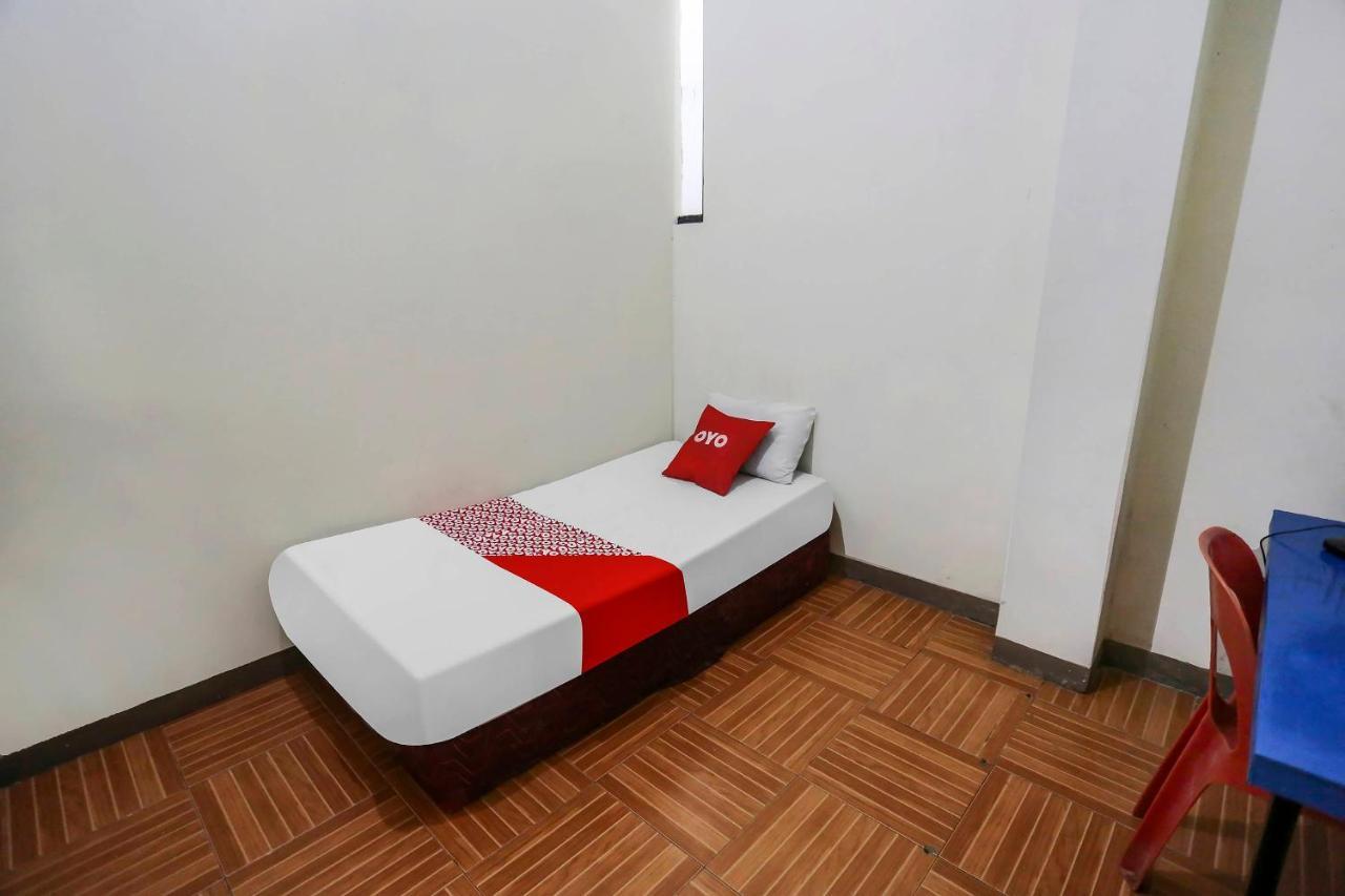 Oyo 90825 Hotel Lizha 2 사마린다 외부 사진